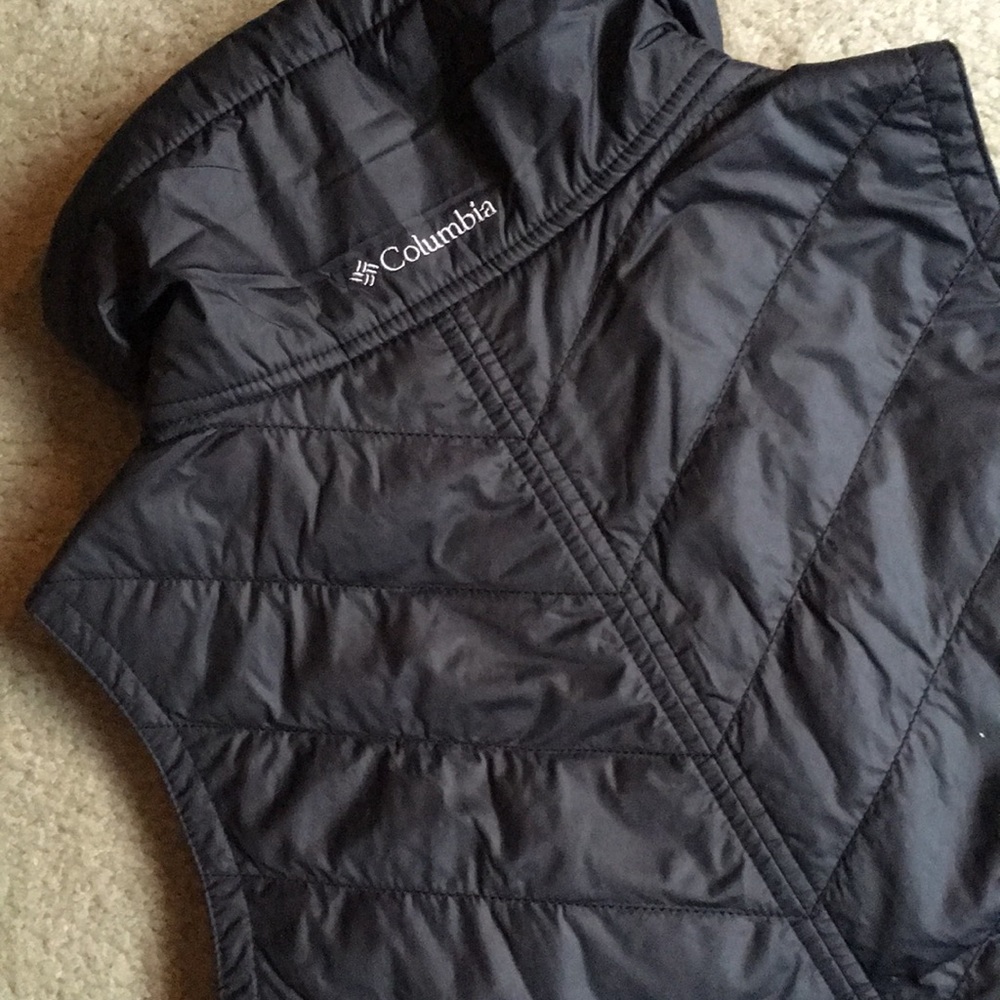 Columbia gray vest - Picture 3 of 3